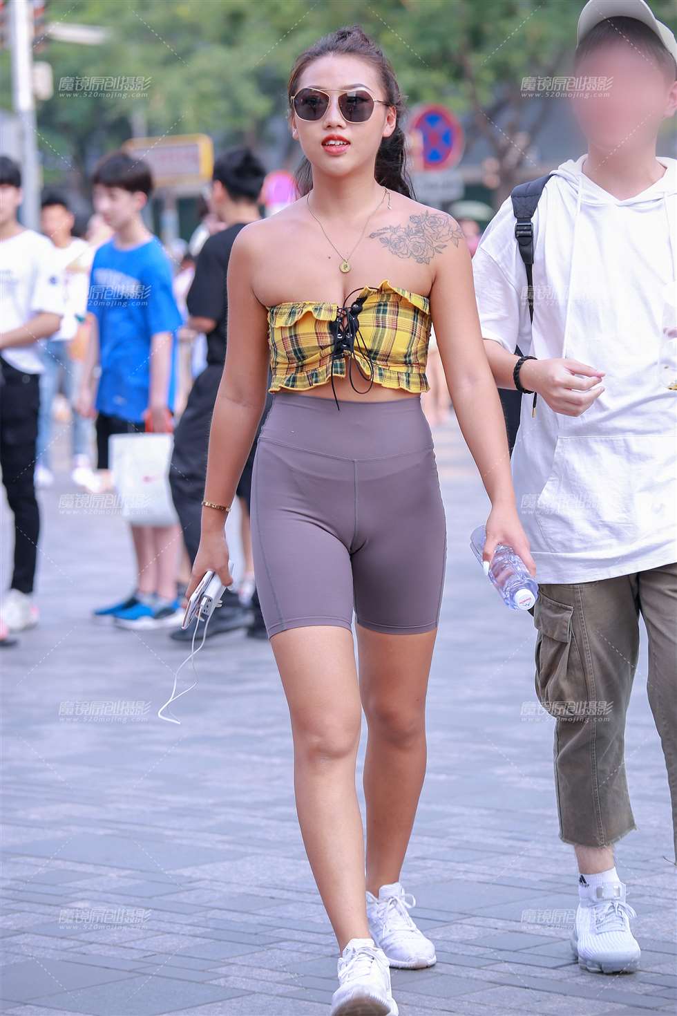 图片[3]-健身小姐姐-街拍流行馆