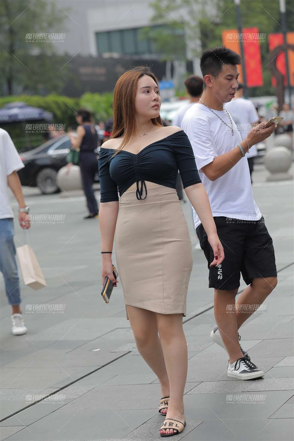 图片[4]-丰满-街拍流行馆