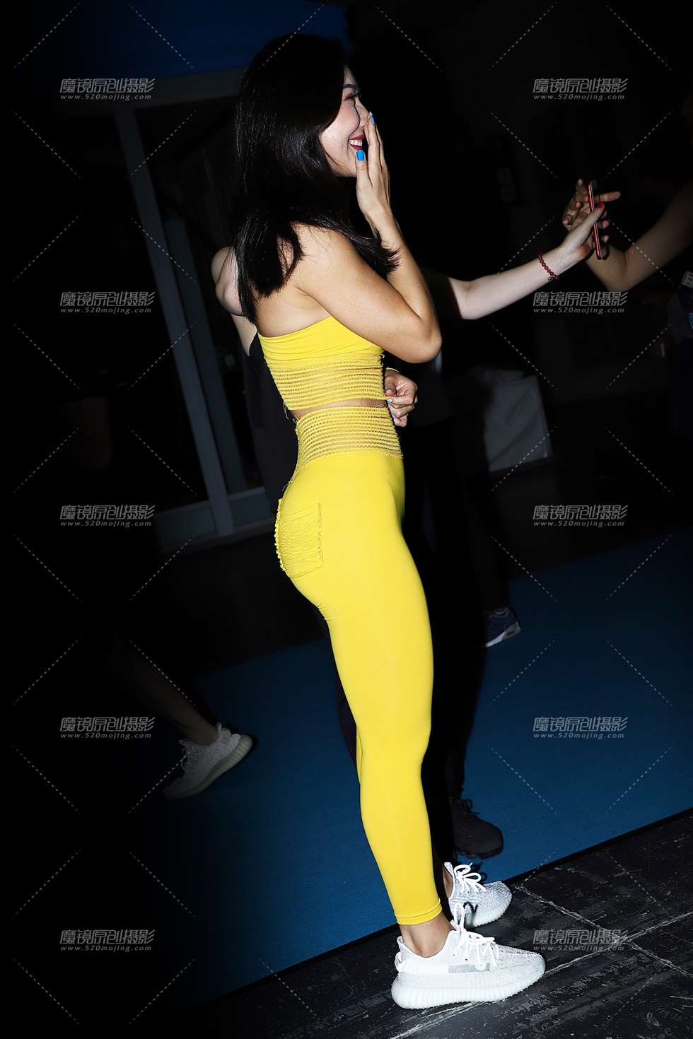 图片[5]-黄衣健身美女-街拍流行馆