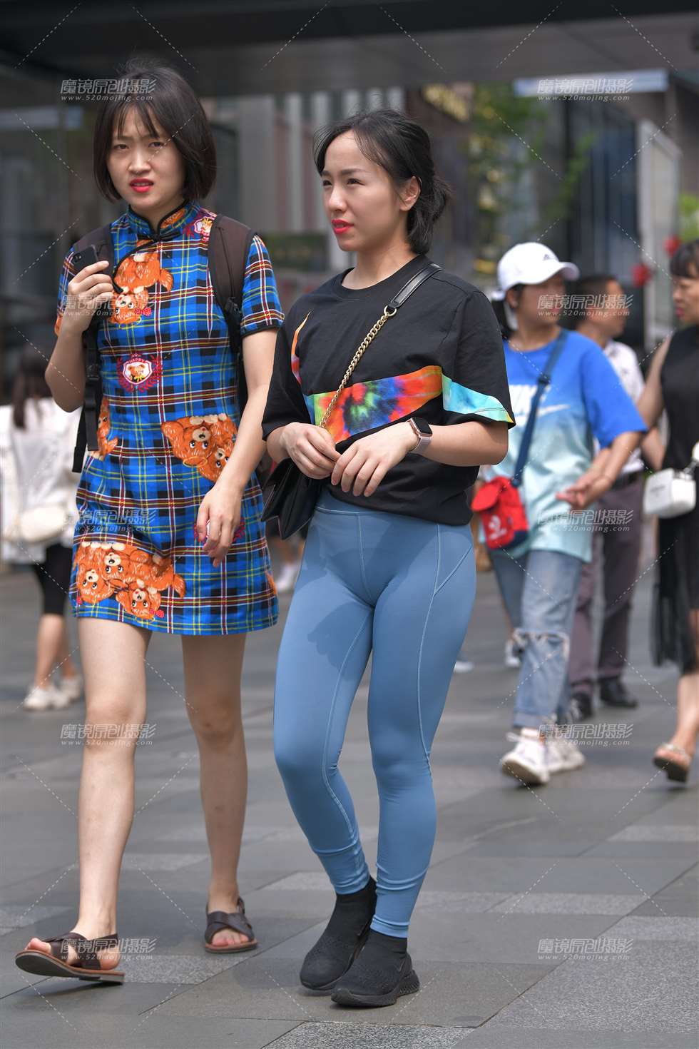 图片[3]-太阳有点刺眼~-街拍流行馆