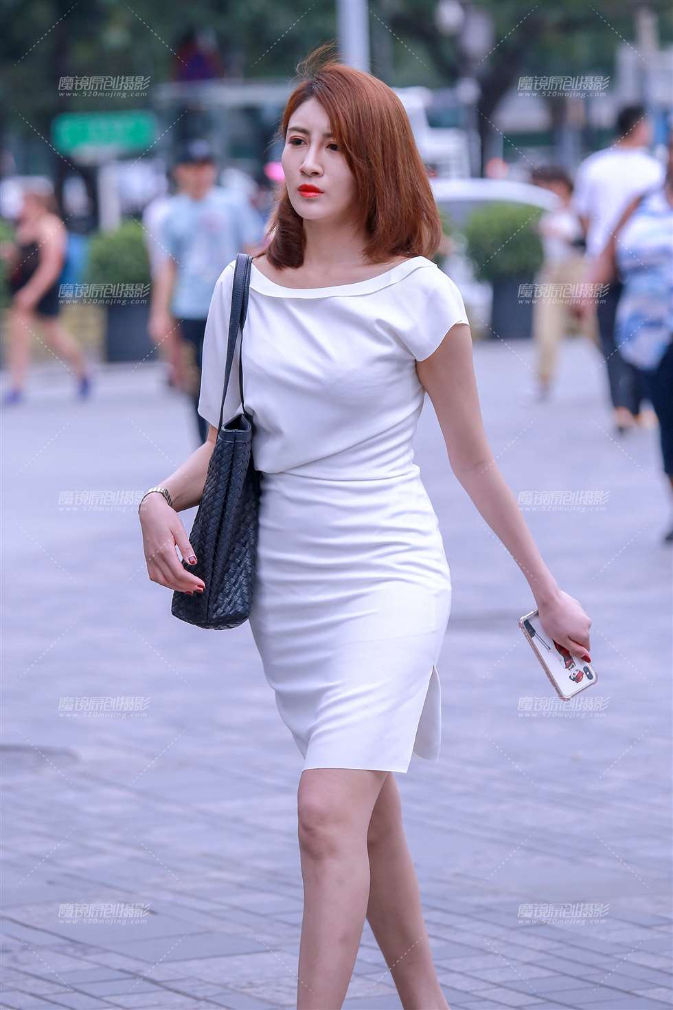 图片[1]-白色包臀裙-街拍流行馆