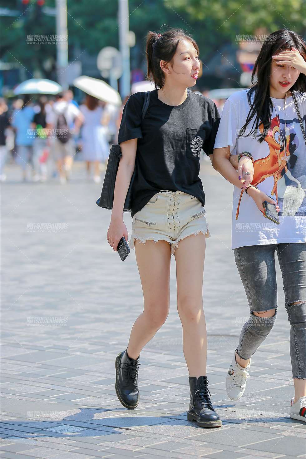 图片[5]-热裤小妹-街拍流行馆