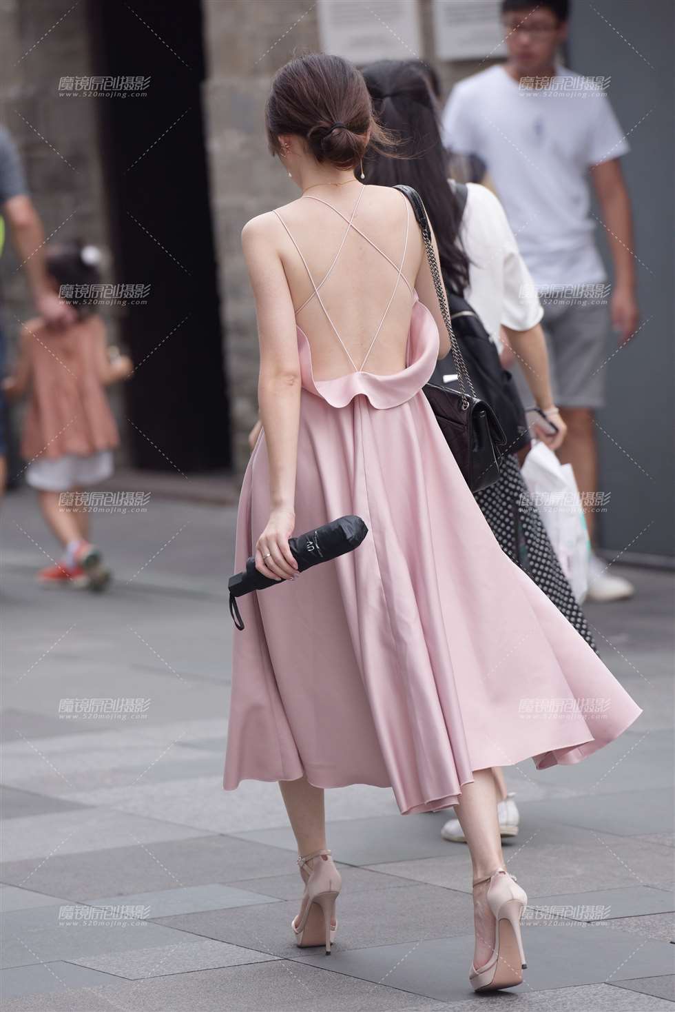 图片[2]-美背-街拍流行馆