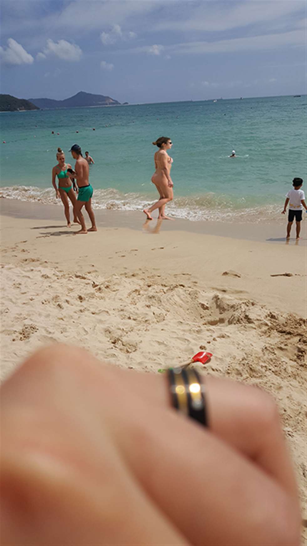 图片[3]-【视觉冲击赛贴】性感de肤色比基尼美女-街拍流行馆