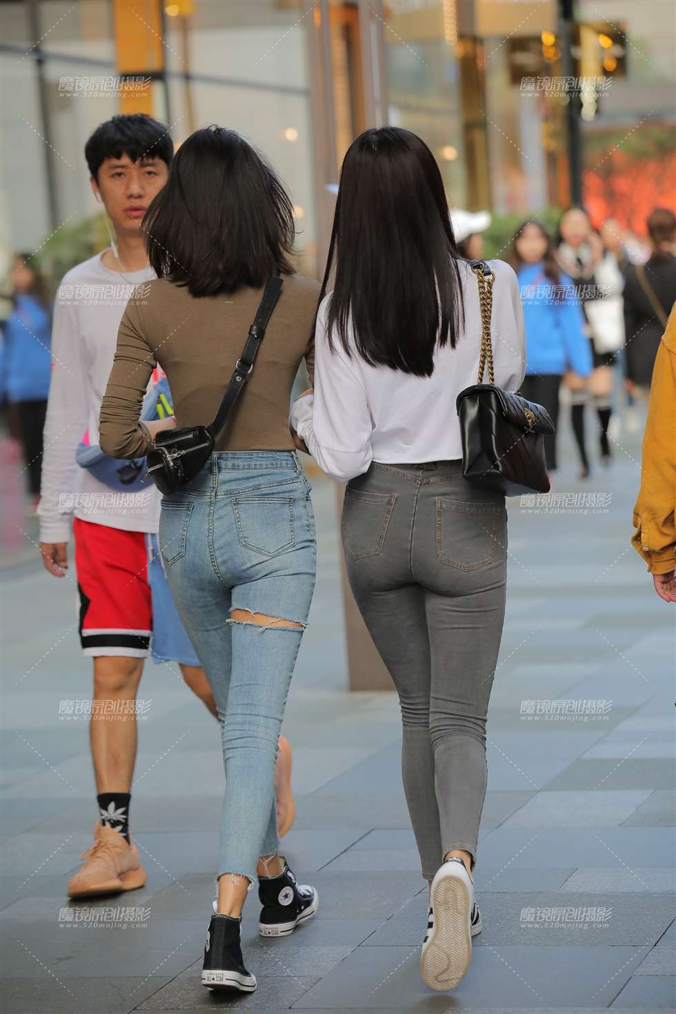 图片[2]-【凯恩赛贴】双牛出海-街拍流行馆