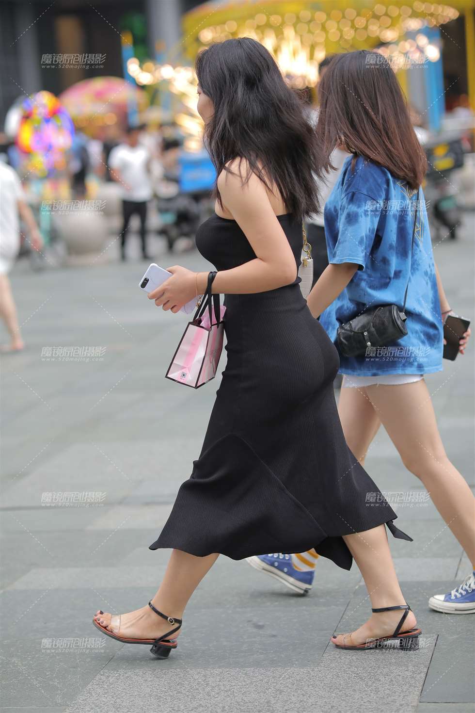 图片[1]-【凯恩赛贴】不俗的美女-街拍流行馆