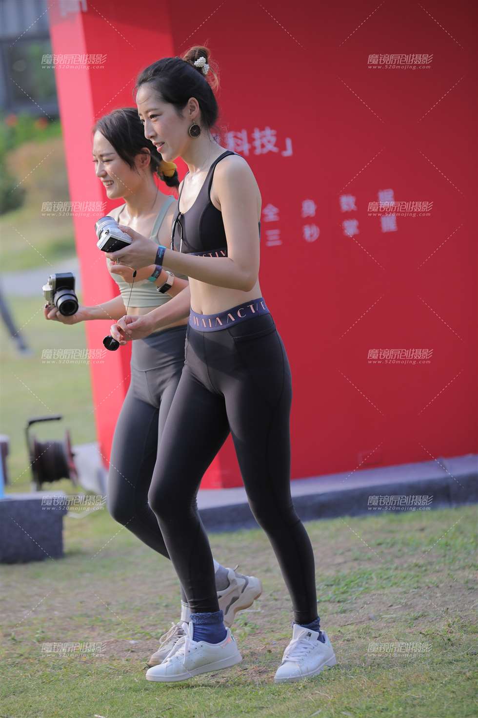 图片[1]-【凯恩赛贴】拉伸-街拍流行馆