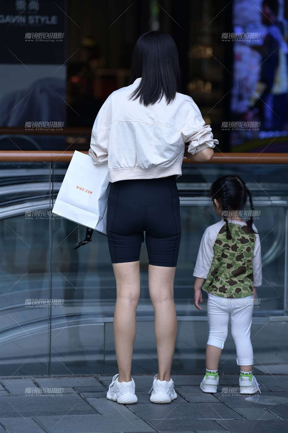 图片[5]-【小默赛帖】1657性感美女辣妈-街拍流行馆