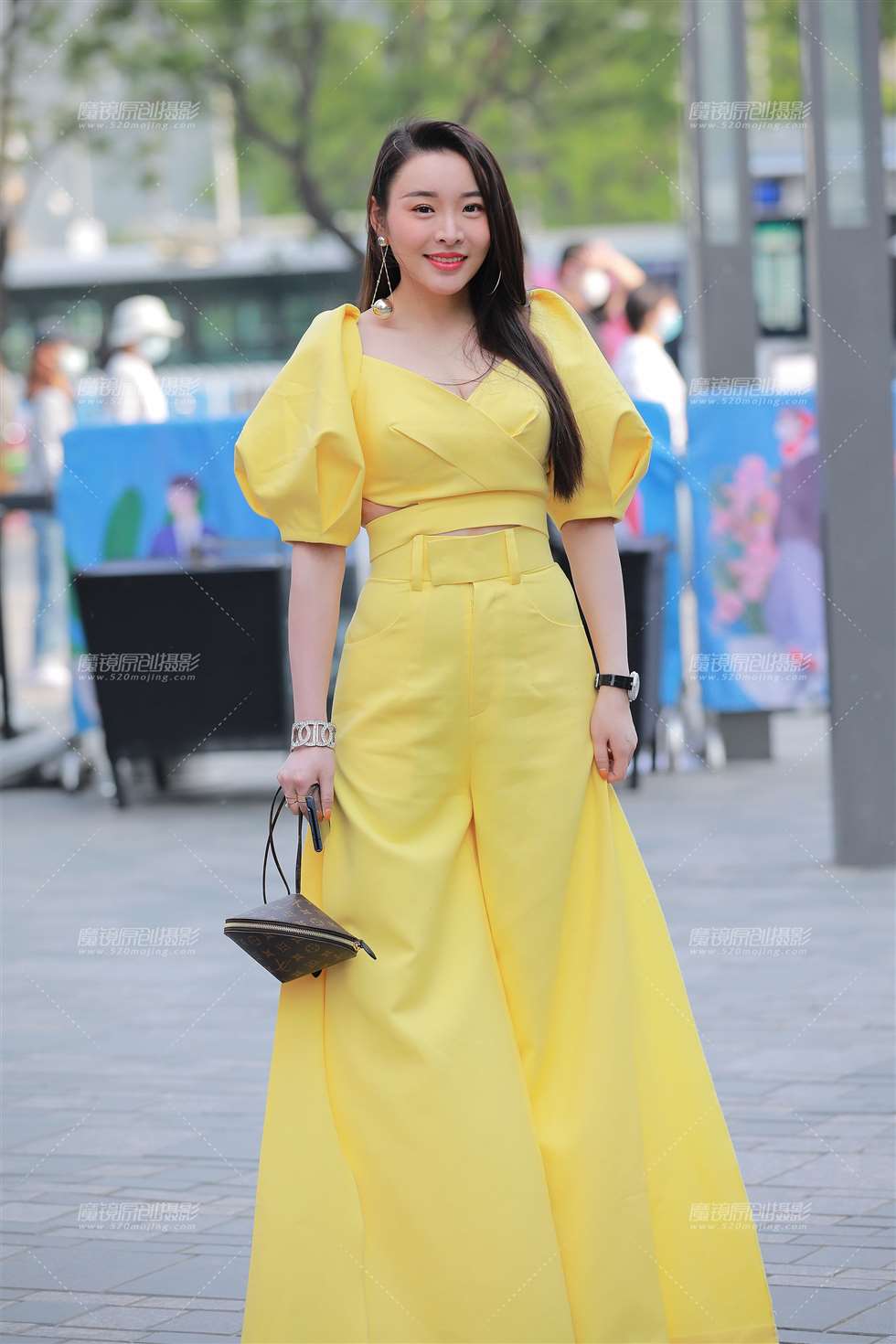 图片[1]-【玻璃赛帖】时尚性感女神-街拍流行馆