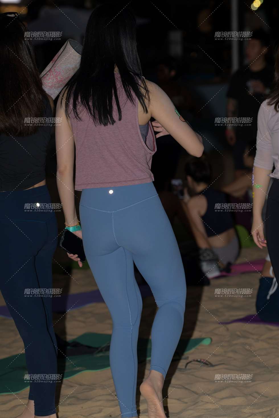 图片[3]-【街拍之魂赛帖】性感蓝色紧身-街拍流行馆