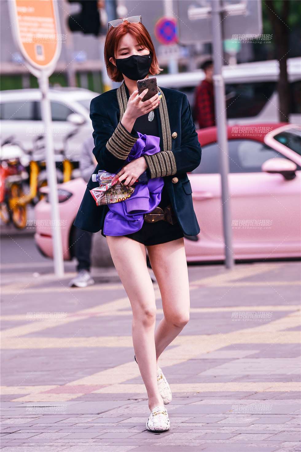 图片[4]-秀气的妹子长腿月牙美-街拍流行馆