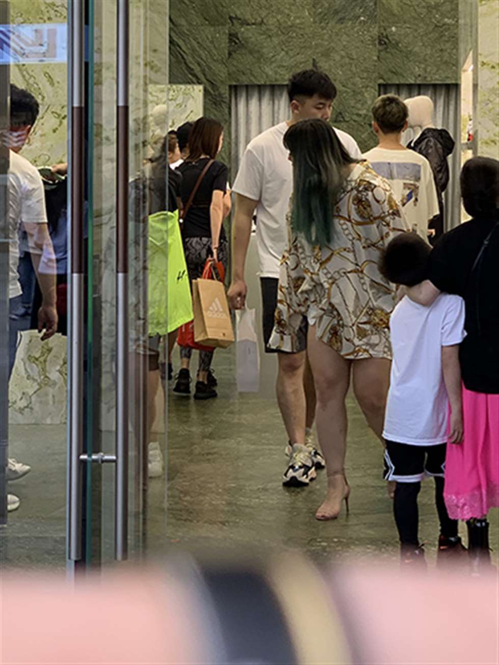 图片[3]-【视觉冲击赛贴】 紧-街拍流行馆