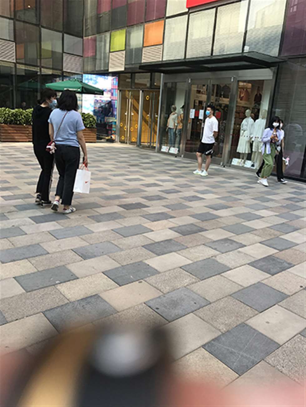 图片[3]-【玻璃赛帖】蓝色瑜伽裤-街拍流行馆