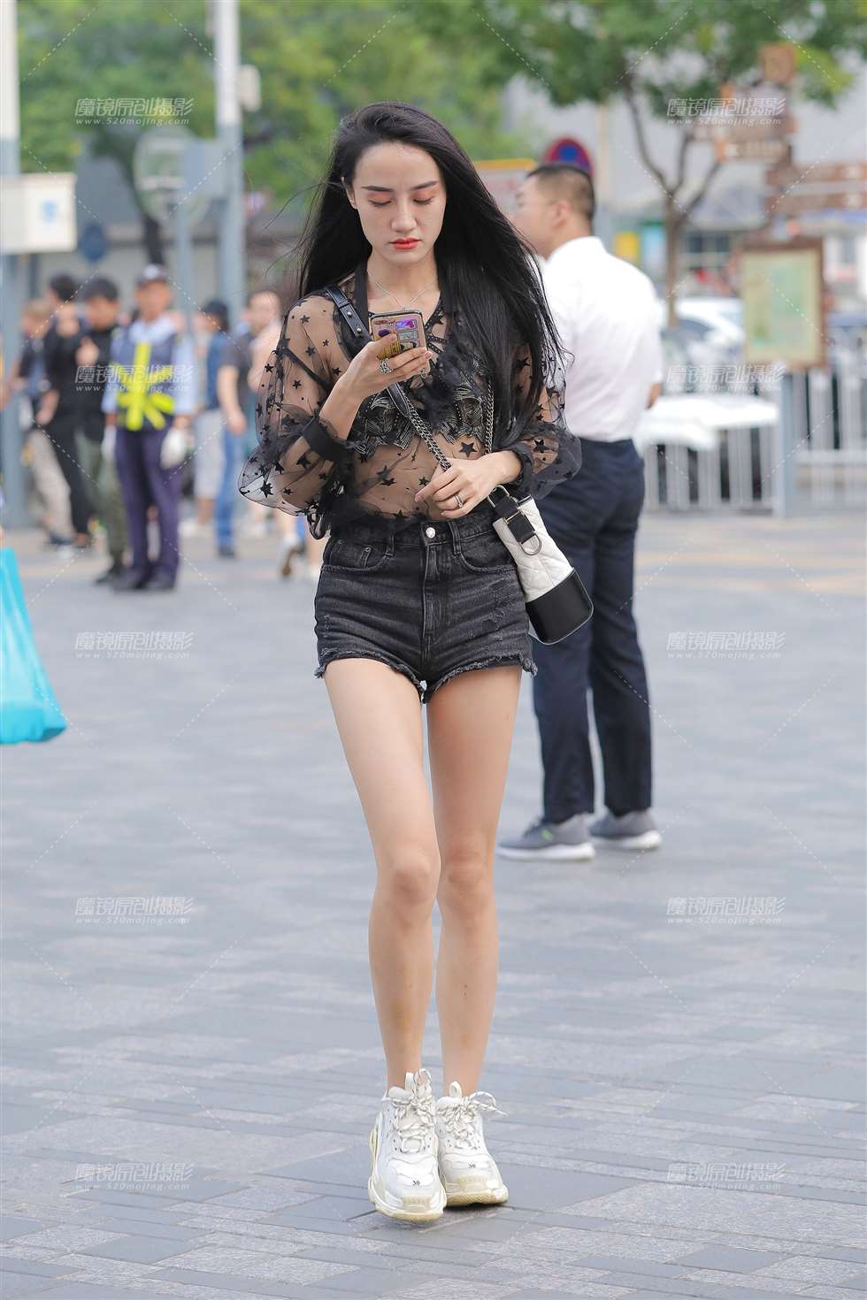 图片[3]-凉快的穿着-街拍流行馆
