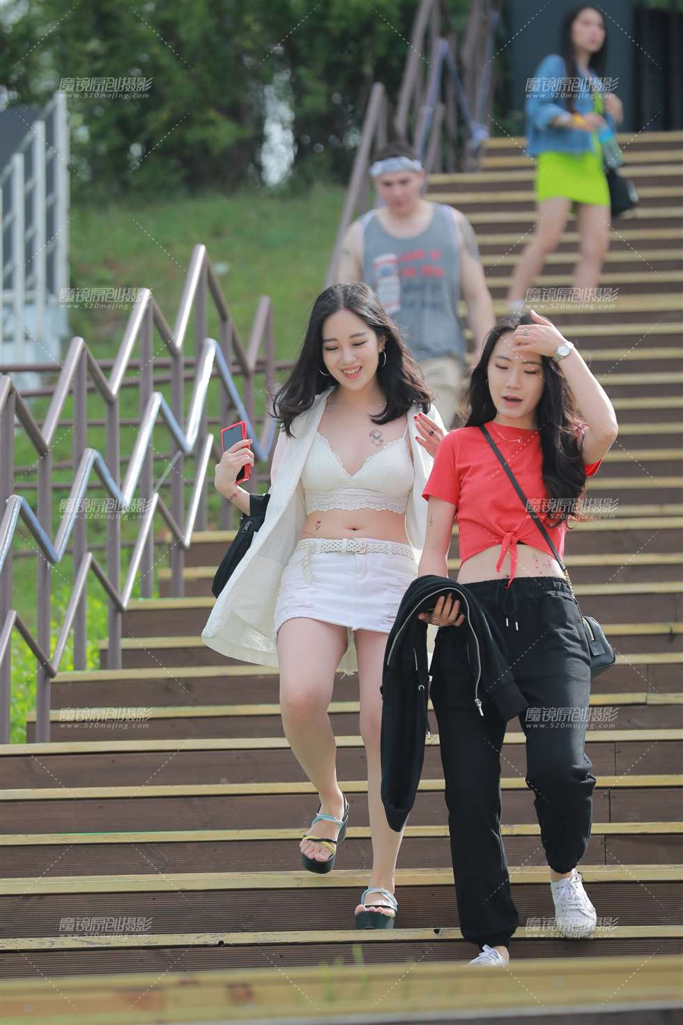 图片[4]-【凯恩赛贴】面容姣好的女孩 看着就是一种享受-街拍流行馆