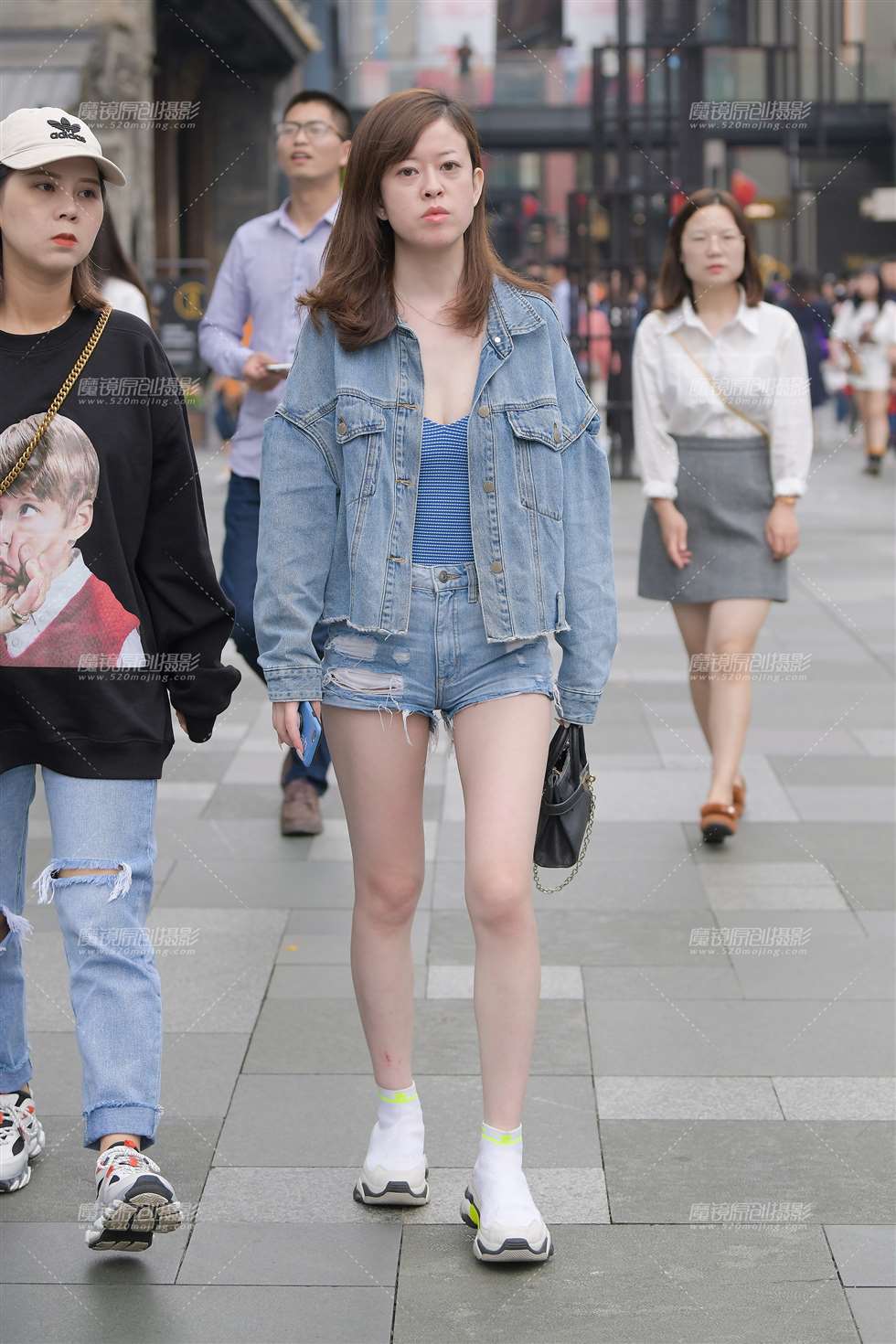 图片[5]-牛仔迷你小月牙-街拍流行馆