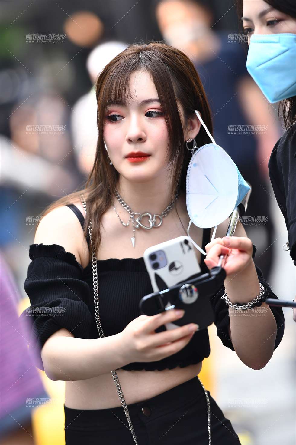 图片[1]-【咔喳赛帖】直播小妹-街拍流行馆