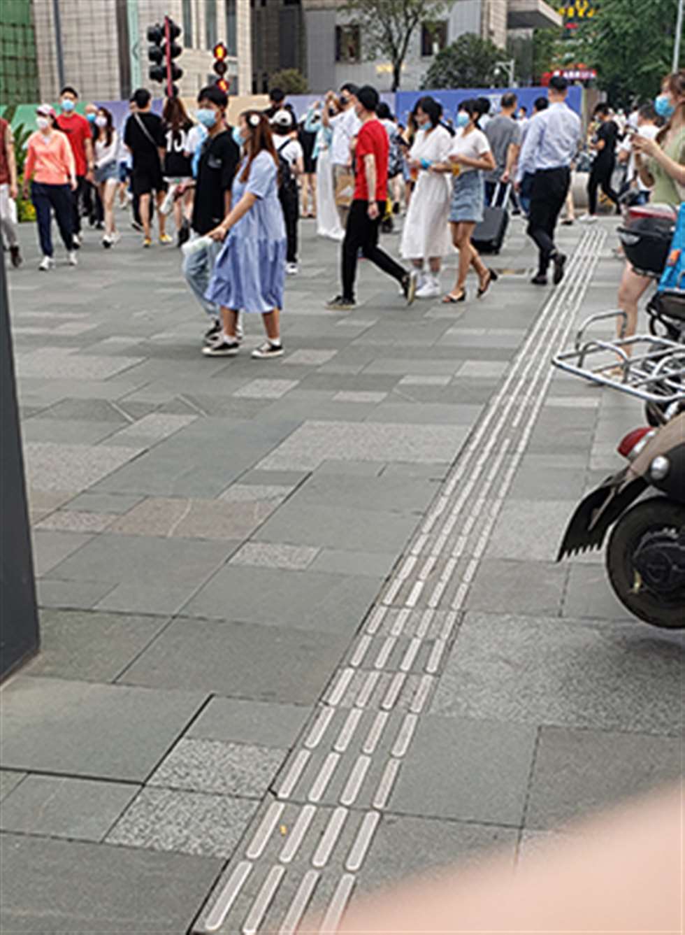 图片[3]-【凯恩赛贴】漂亮女友-街拍流行馆