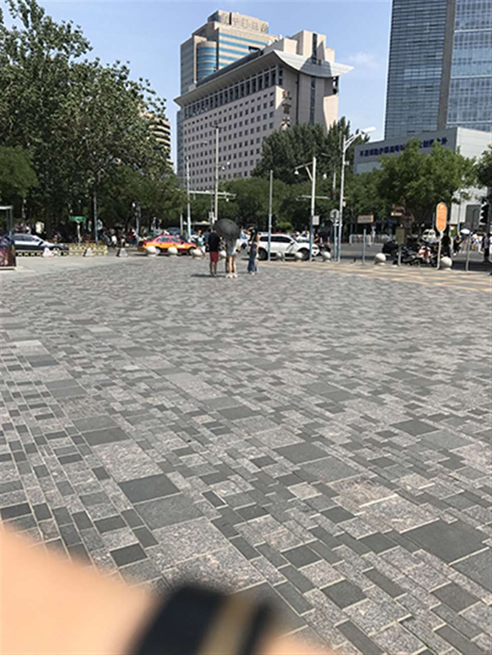 图片[3]-【玻璃赛帖】丰满性感蓝牛美眉-街拍流行馆