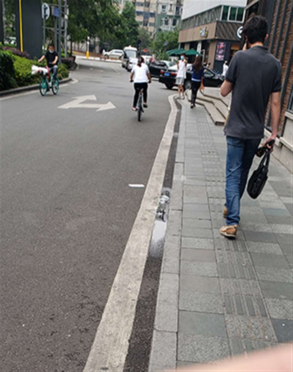 图片[3]-【凯恩赛贴】休闲的打扮-街拍流行馆