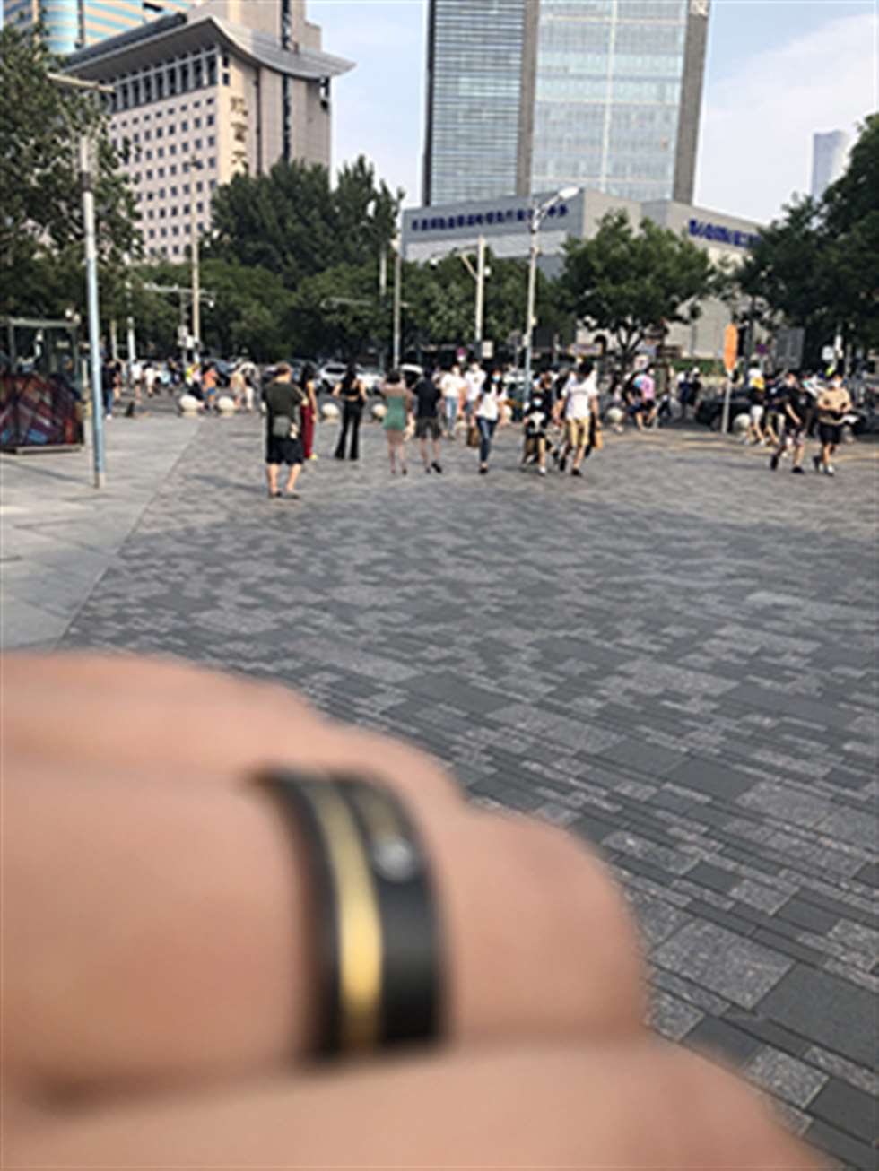 图片[3]-【红石赛帖】长腿气质美女-街拍流行馆