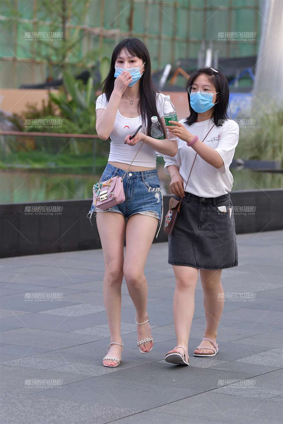 图片[5]-【视觉冲击赛贴】迷你热裤女孩-街拍流行馆