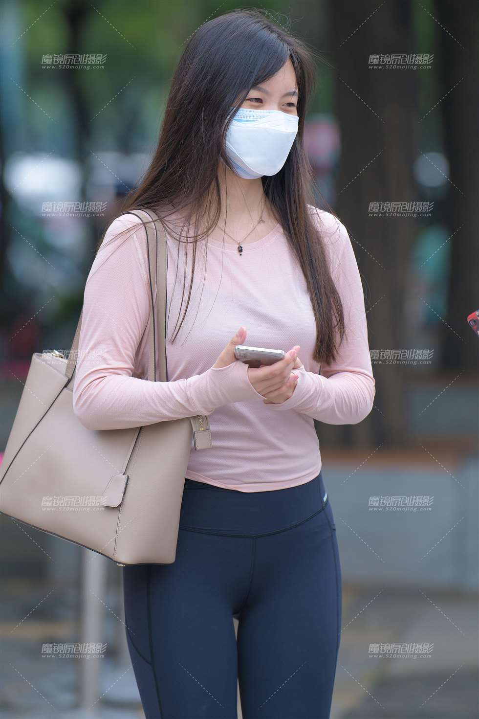 图片[1]-【红石赛帖】青春美女-街拍流行馆