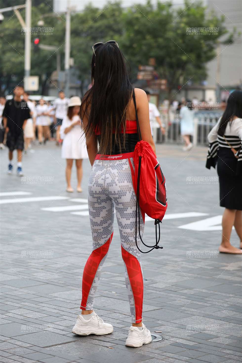 图片[4]-热血小姐姐-街拍流行馆