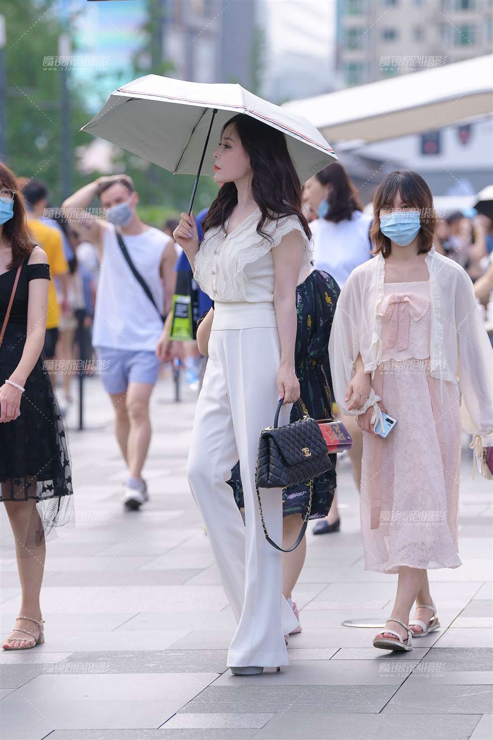 图片[2]-高挑美**-街拍流行馆