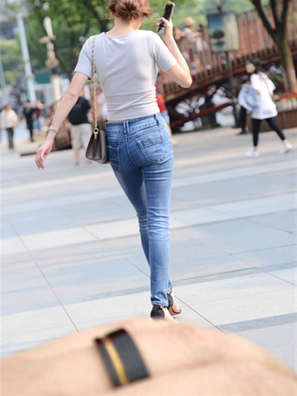 图片[3]-【神摄手赛贴】紧牛细高-街拍流行馆