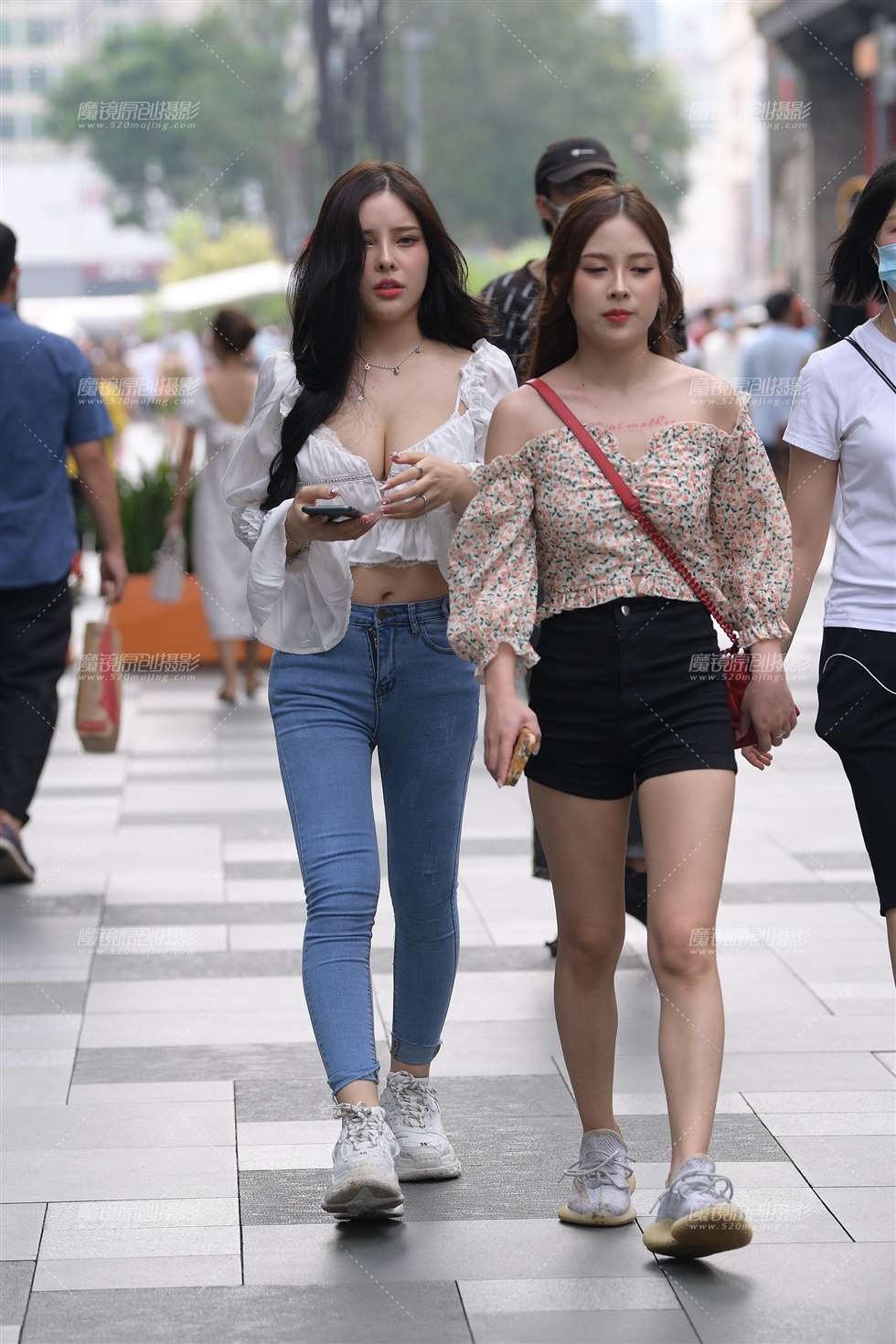 图片[3]-性感紧牛美眉-街拍流行馆
