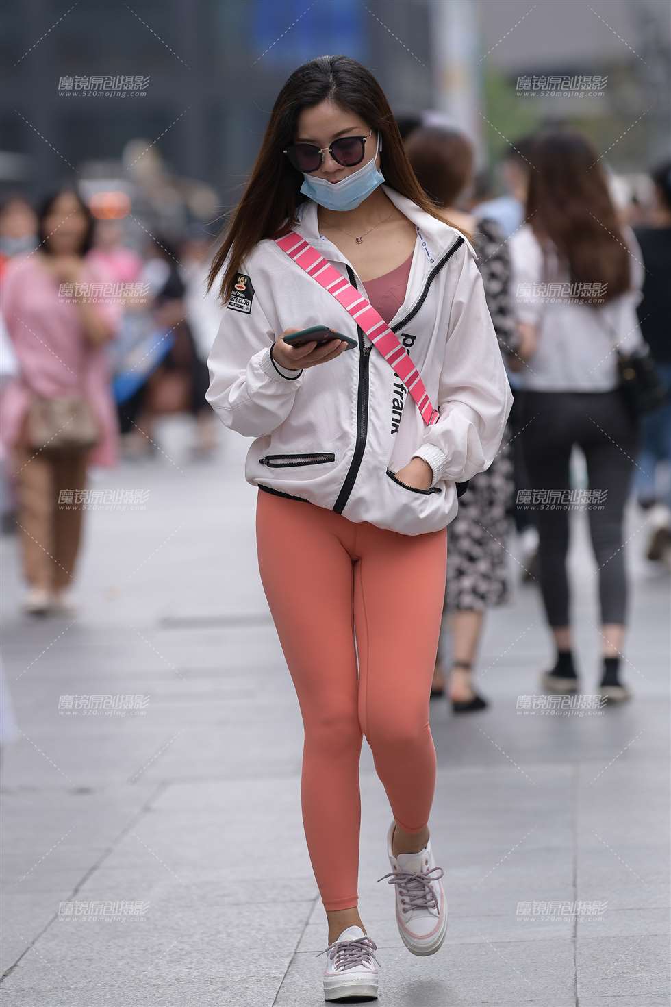 图片[4]-这裤子真好看~-街拍流行馆