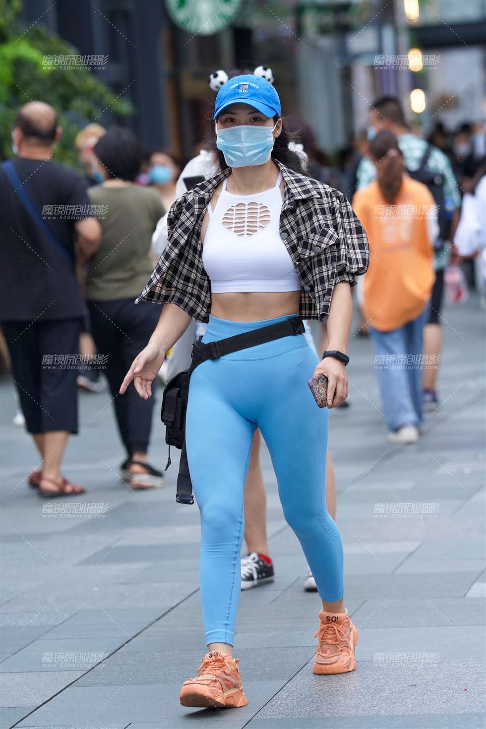 图片[1]-健身女孩-街拍流行馆