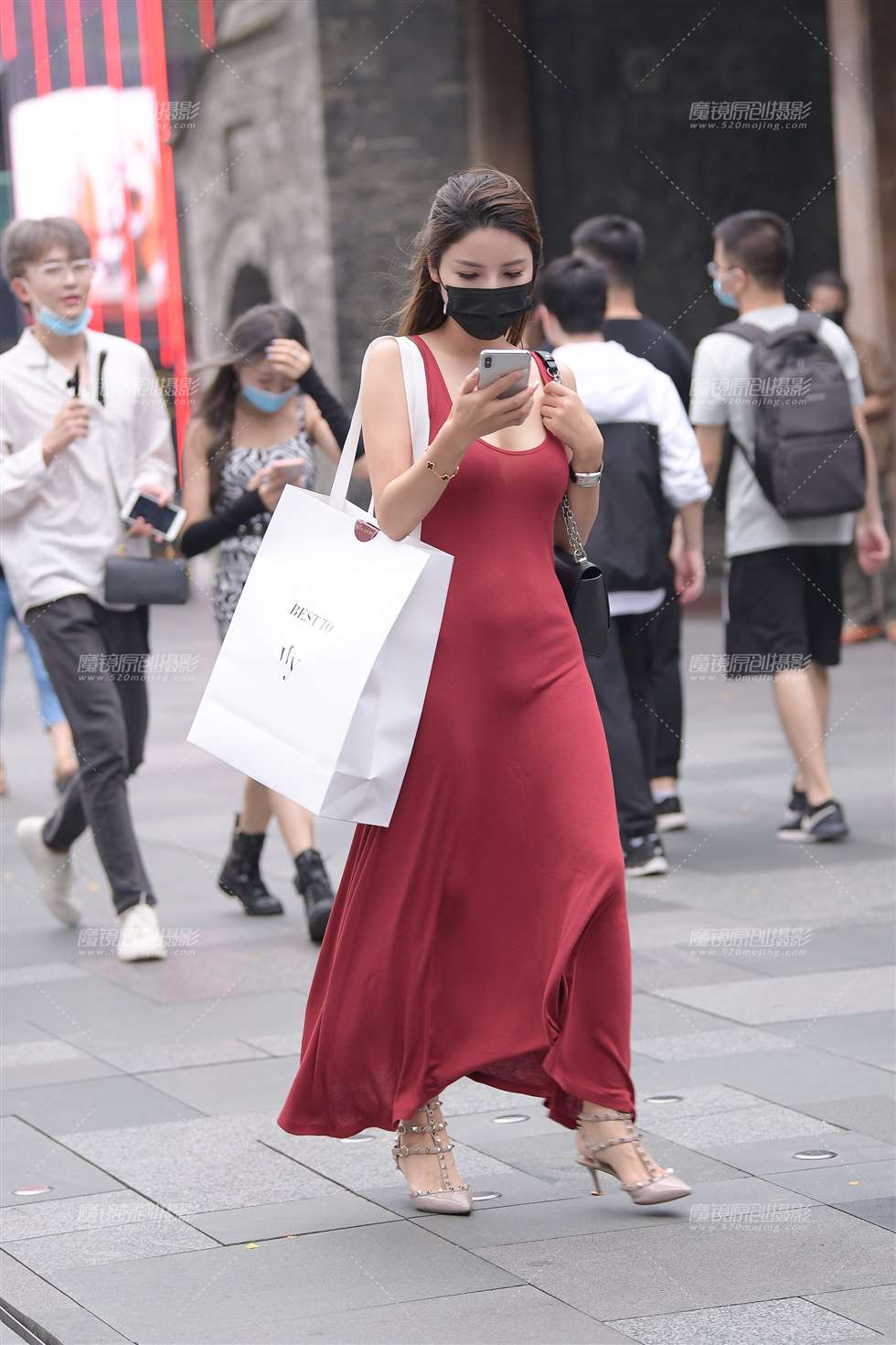 图片[5]-魅力红裙美女~-街拍流行馆
