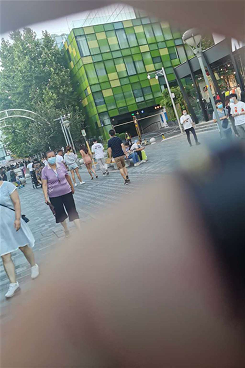 图片[3]-【街拍之魂赛帖】口罩都遮不住的颜值-街拍流行馆
