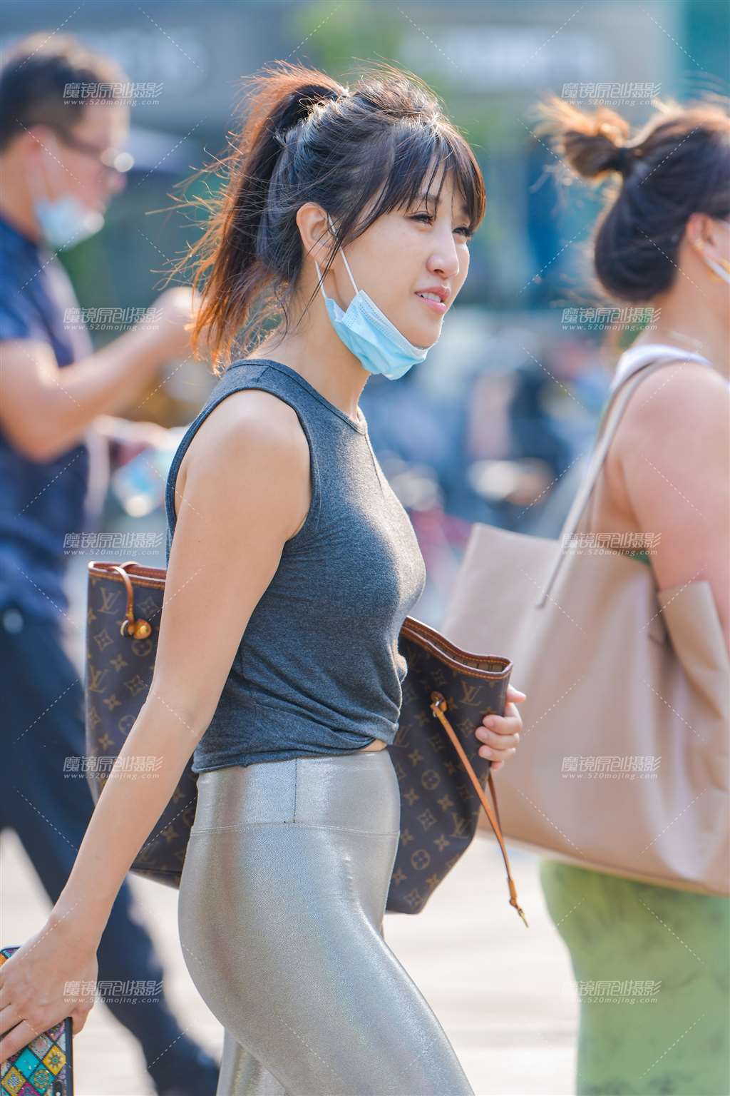 图片[5]-【赛德克赛帖】银光闪闪 质感十足-街拍流行馆