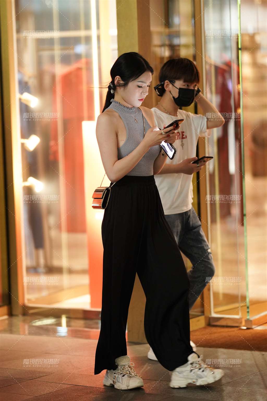 图片[3]-可爱的大眼女孩-街拍流行馆