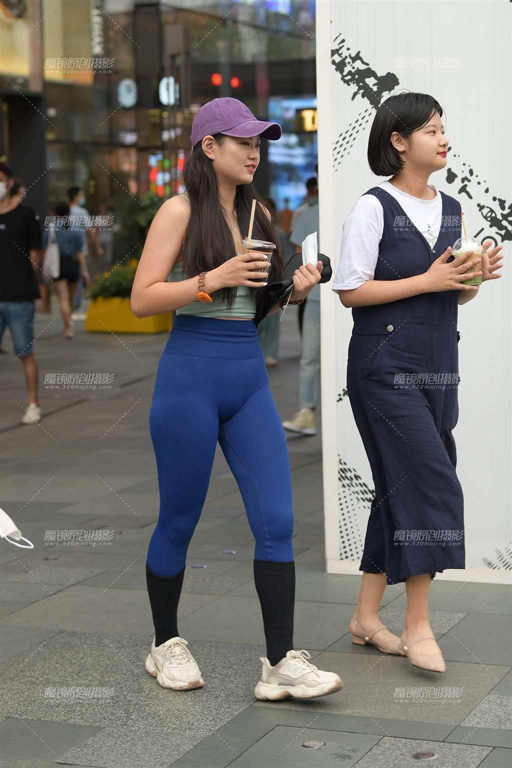 图片[1]-热爱运动的女孩-街拍流行馆