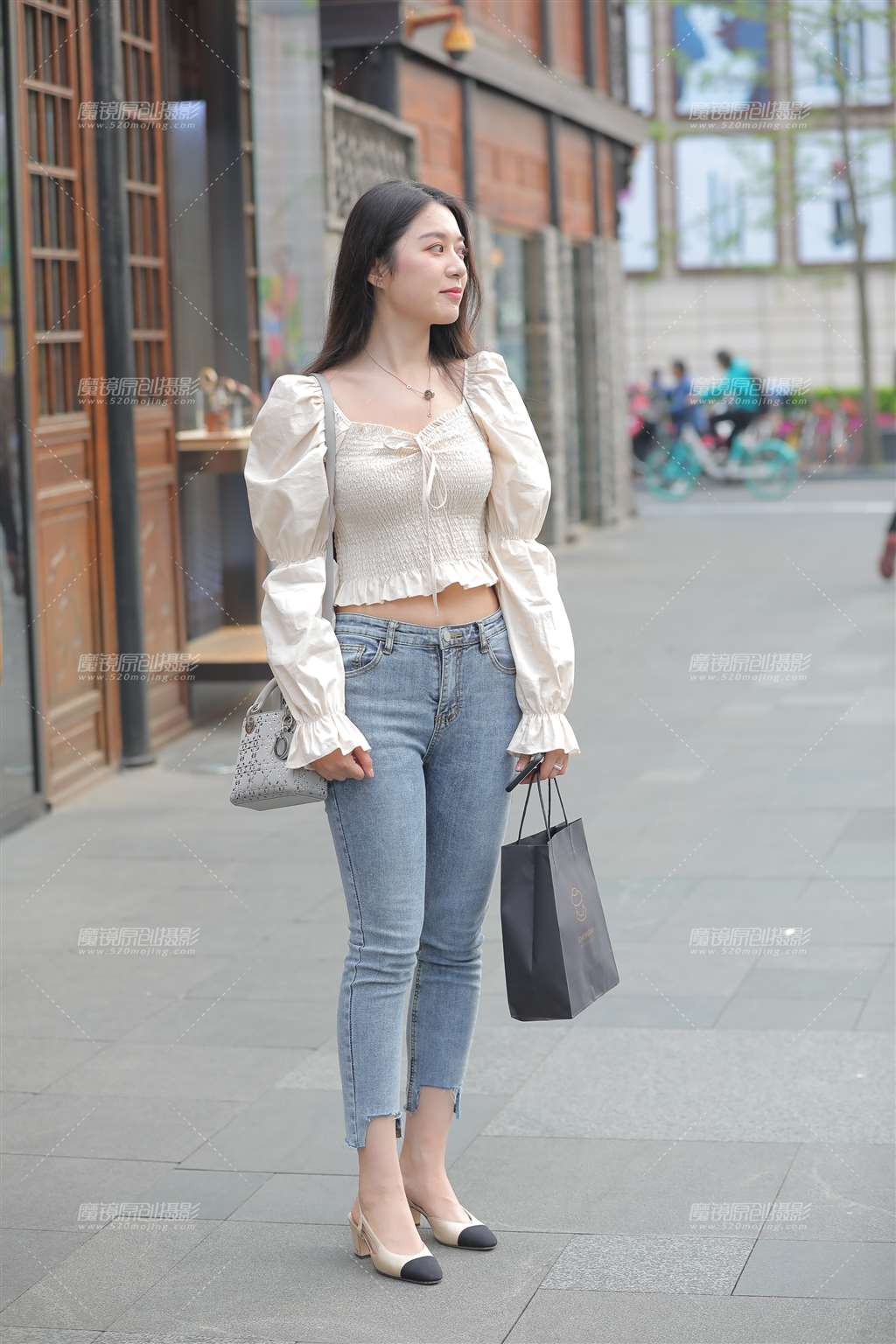 图片[3]-【补档】甜美牛仔裤美眉-街拍流行馆