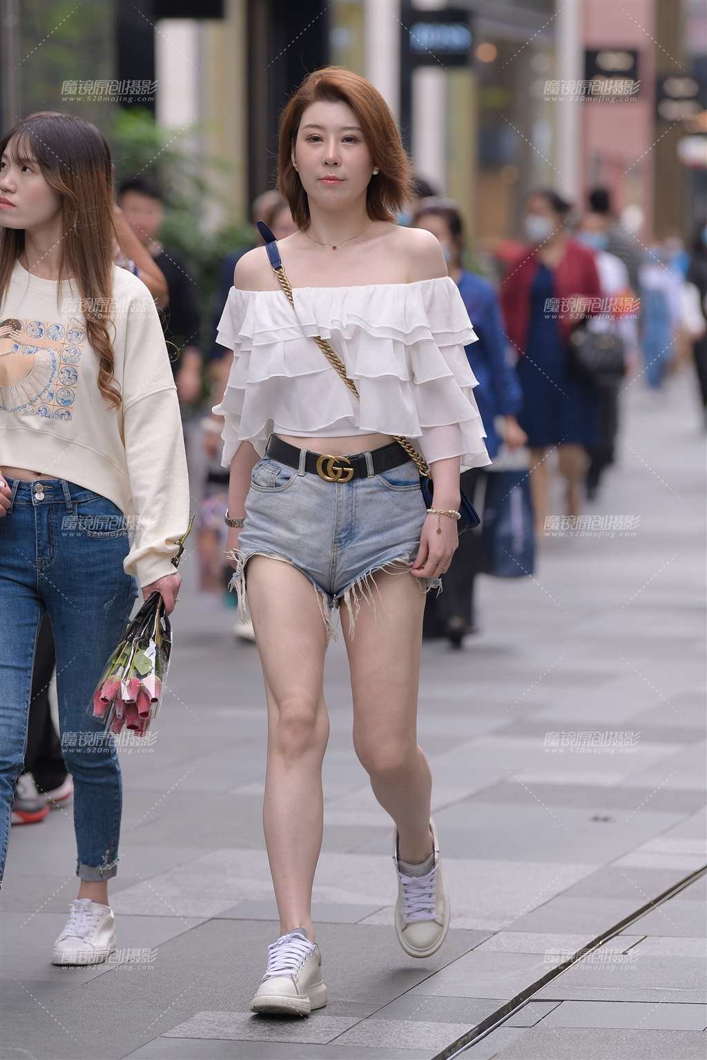 图片[3]-性感热裤美女-街拍流行馆