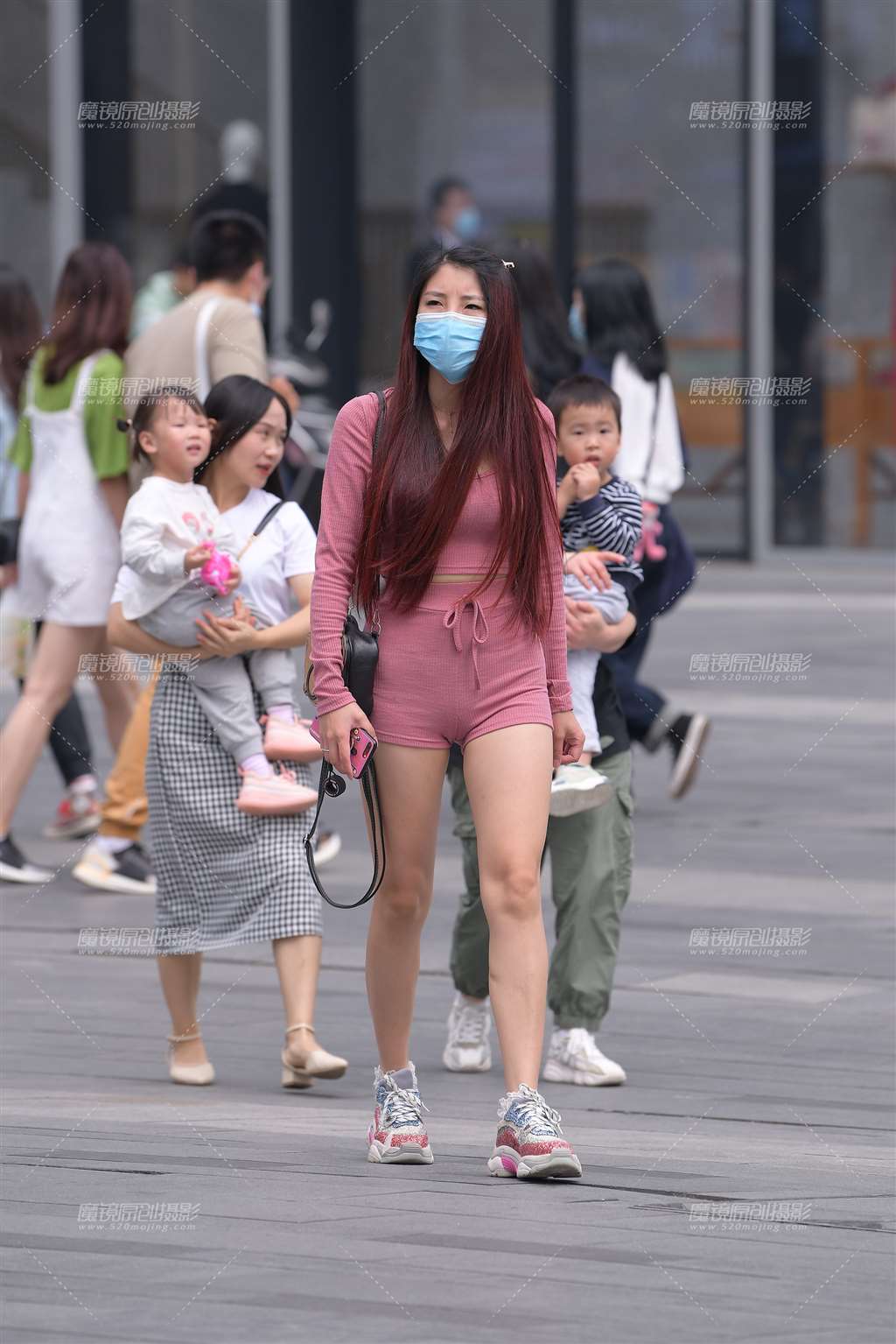 图片[3]-紧身的热裤套装~-街拍流行馆