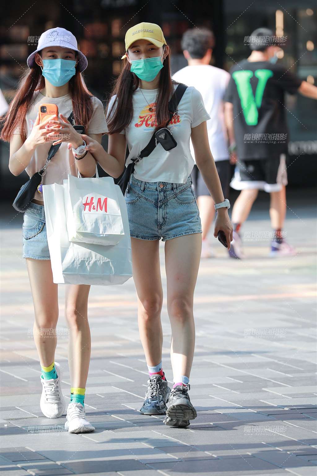 图片[3]-热裤Y Y小姐妹-街拍流行馆