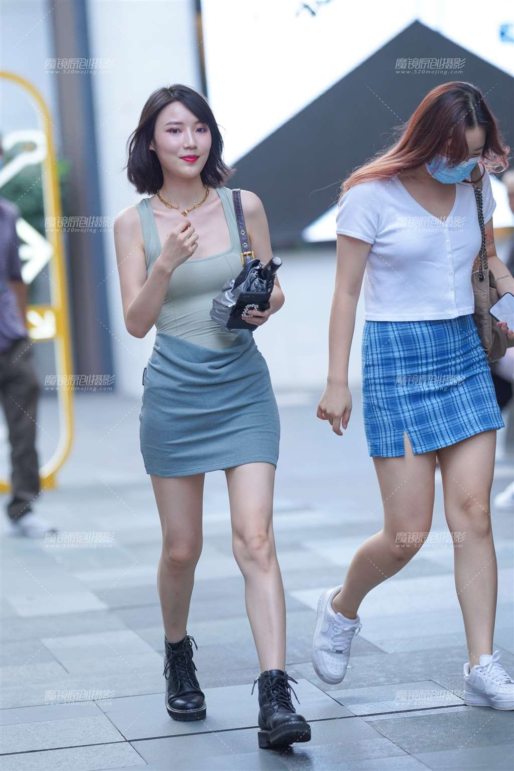 图片[1]-秀气女孩-街拍流行馆
