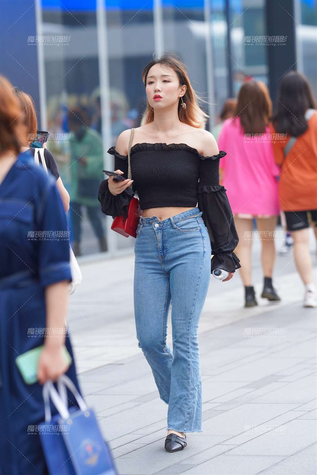 图片[5]-饱满紧牛小妹-街拍流行馆