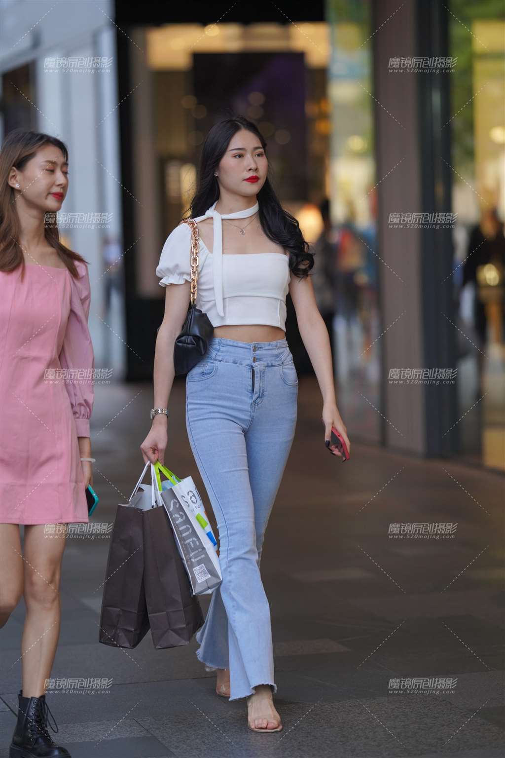 图片[5]-紧牛美女 好身材-街拍流行馆