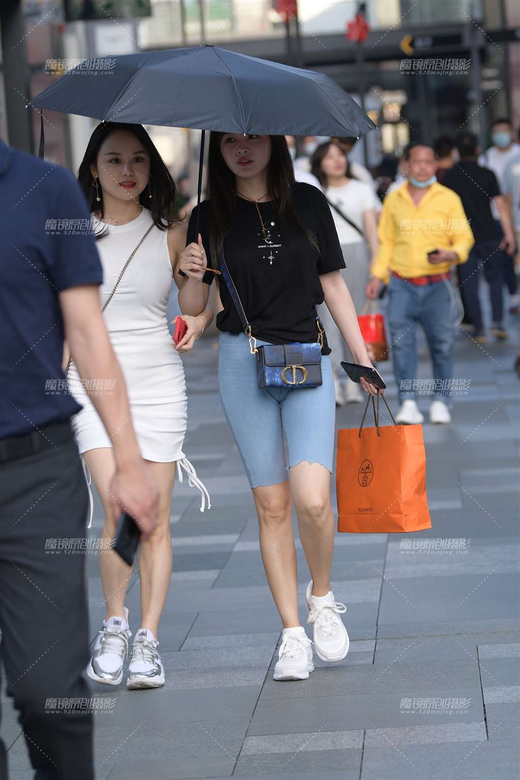 图片[3]-似曾相识的她~-街拍流行馆