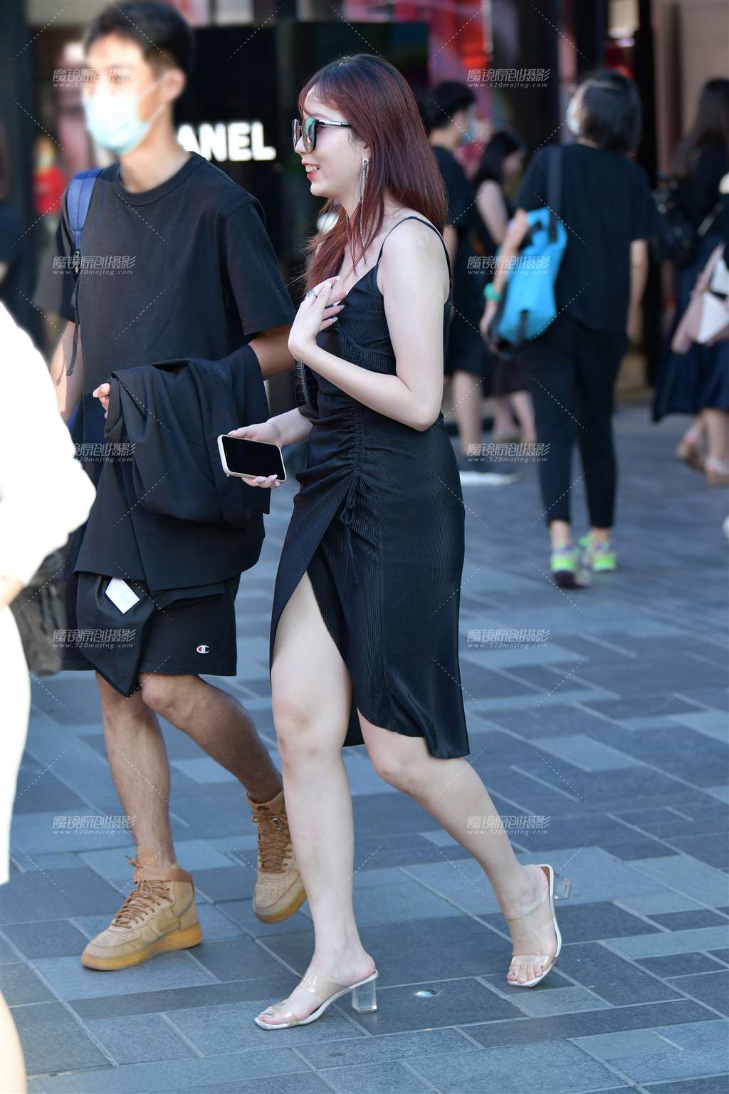 图片[3]-第1807篇吊带裙美女-街拍流行馆