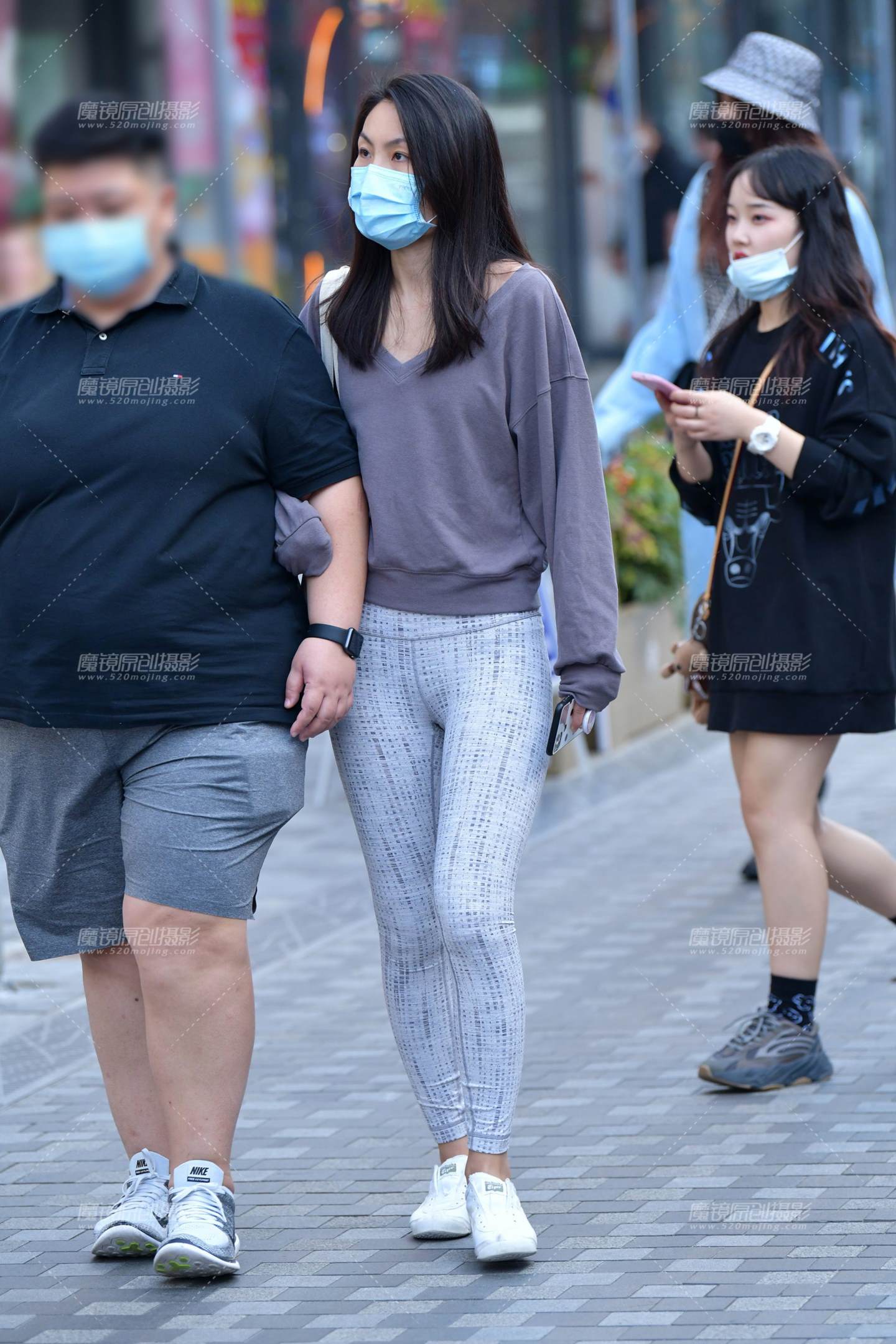 图片[3]-运动瑜伽裤美女-街拍流行馆