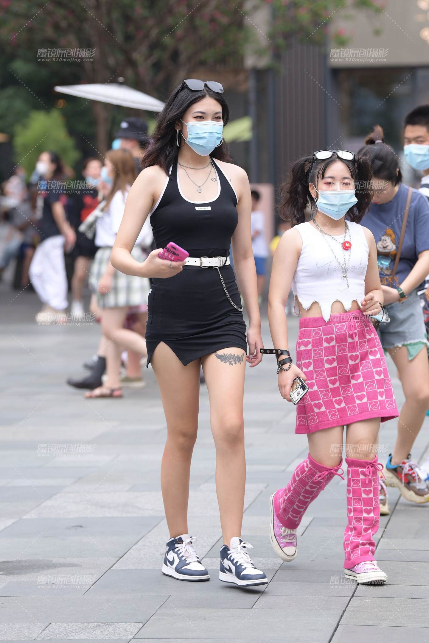 图片[1]-酷女孩-街拍流行馆