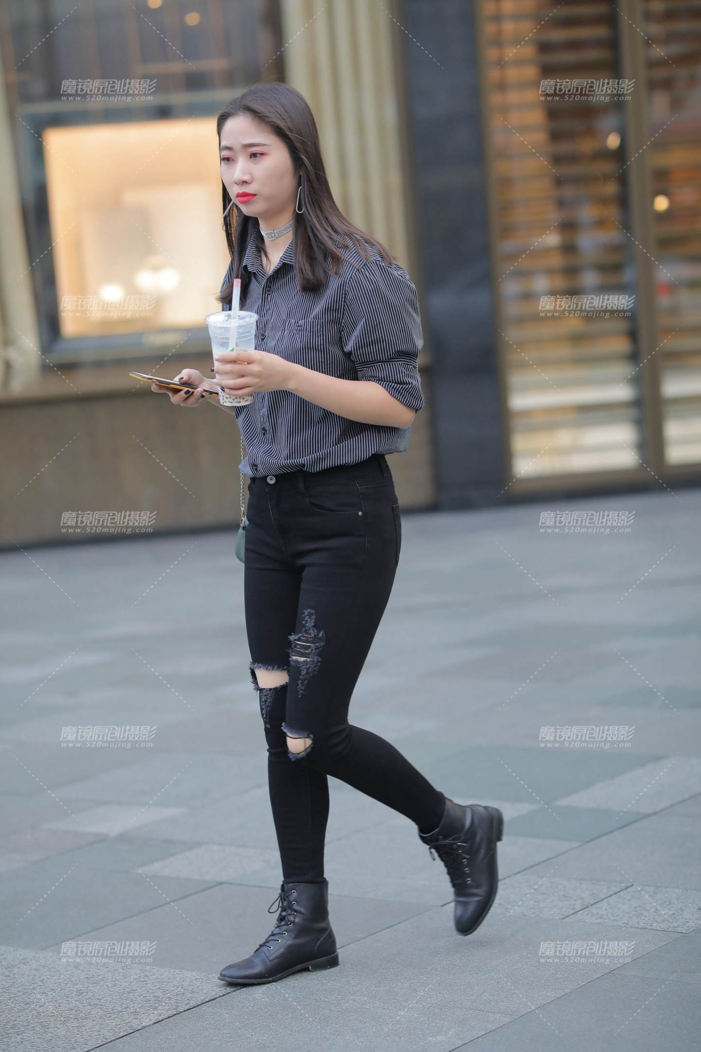 图片[1]-紧牛-街拍流行馆